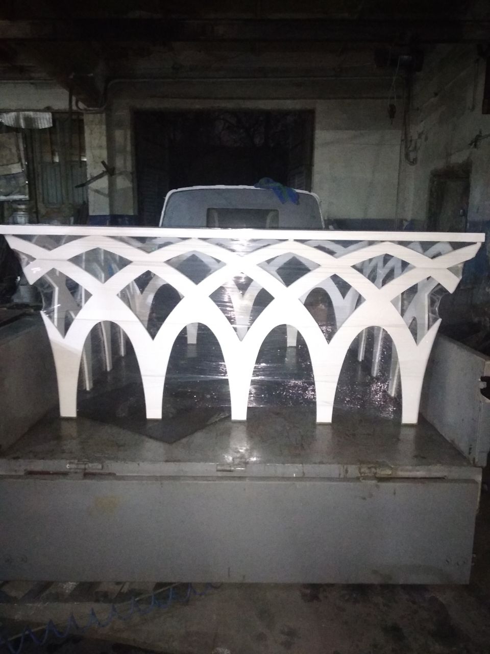 Finished decorative facade panel